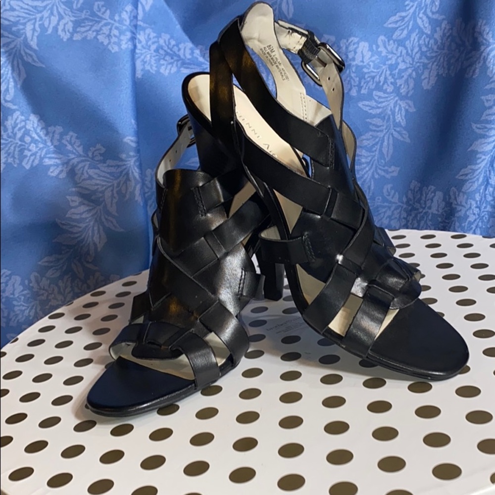 Brand New Etienne Aigner black heels!